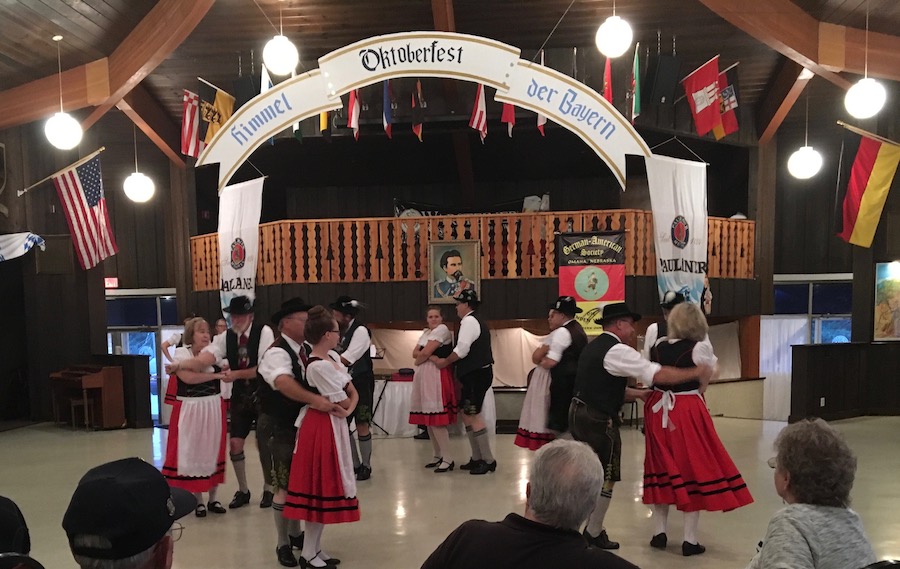 The Heimat Tanzer German Dance Group